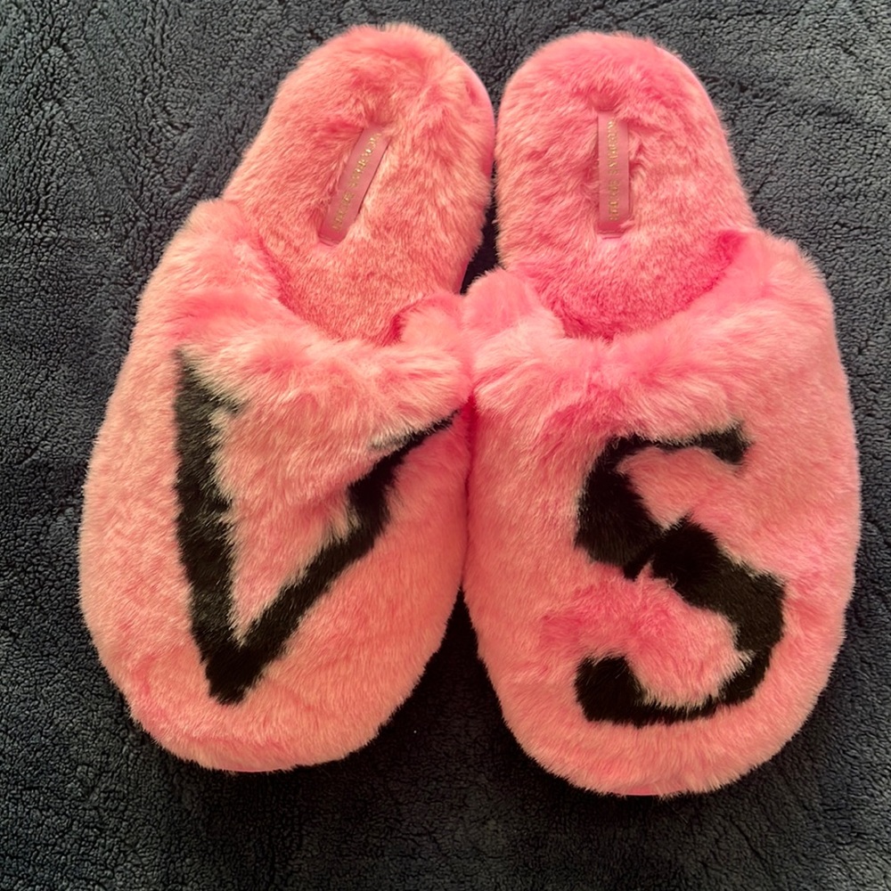 Brand new Victoria secret slippers.
